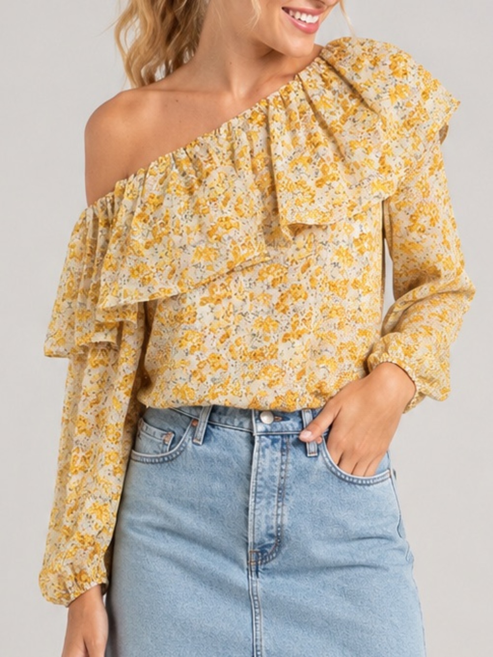 🆕🌻 ASTR The Label Yellow Floral Off Shoulder Crop Top XS Boho Cottagecore Blouse